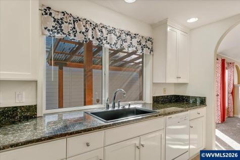 4840 8th Avenue SE Salem OR 97302