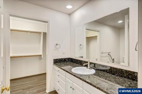 4840 8th Avenue SE Salem OR 97302