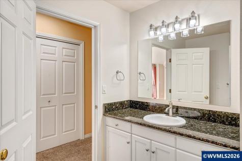 4840 8th Avenue SE Salem OR 97302