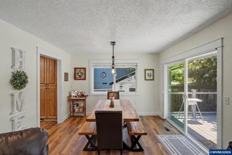 1423 35th Avenue NW Salem OR 97304