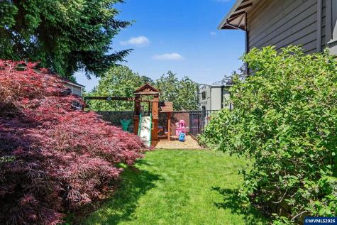 1423 35th Avenue NW Salem OR 97304