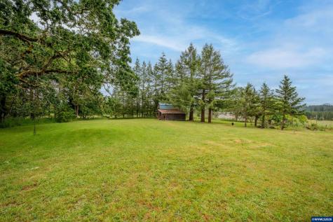 40025 Crestview Lane Lebanon OR 97355