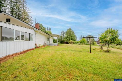 40025 Crestview Lane Lebanon OR 97355