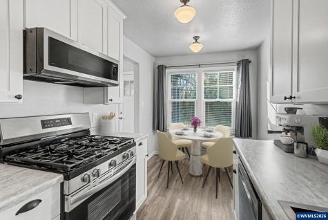 2451 Simpson Street SE Salem OR 97301