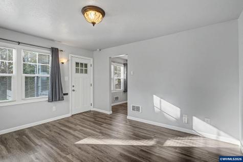 2451 Simpson Street SE Salem OR 97301