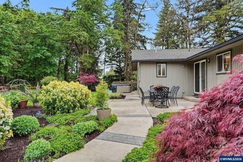 5766 59th Court SE Salem OR 97317