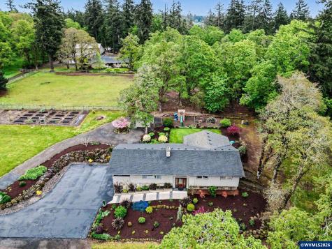 5766 59th Court SE Salem OR 97317