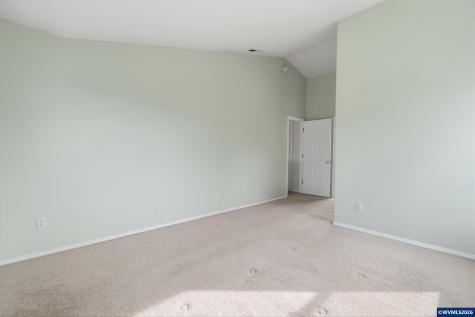 834 Van Buren Drive NW Salem OR 97304