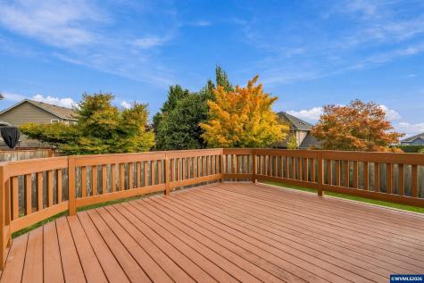 834 Van Buren Drive NW Salem OR 97304