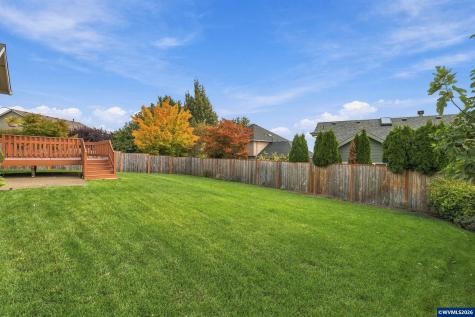 834 Van Buren Drive NW Salem OR 97304