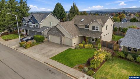 834 Van Buren Drive NW Salem OR 97304