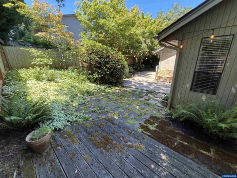 1750 Cinnamon Hill Drive SE Salem OR 97306