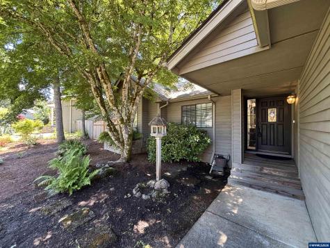 1750 Cinnamon Hill Drive SE Salem OR 97306