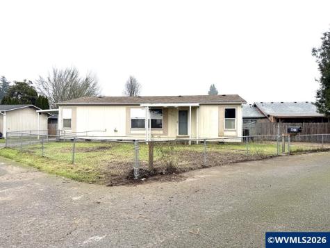4678 La Vista Way SE Salem OR 97317