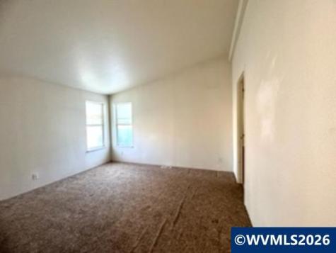 4678 La Vista Way SE Salem OR 97317