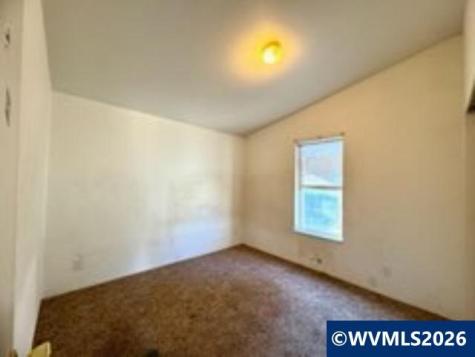 4678 La Vista Way SE Salem OR 97317