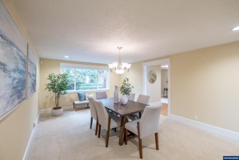 341 Maple Hill Drive NW Salem OR 97304