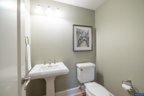 341 Maple Hill Drive NW Salem OR 97304