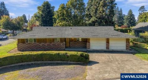 724 South Nebergall Lp NE Albany OR 97321