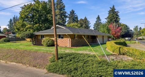 724 South Nebergall Lp NE Albany OR 97321