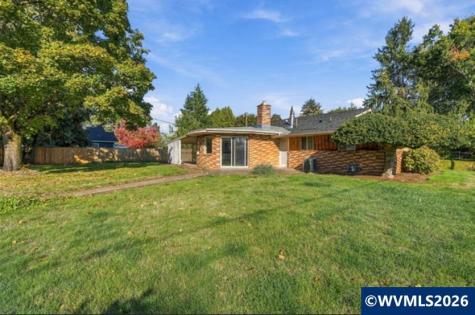 724 South Nebergall Lp NE Albany OR 97321
