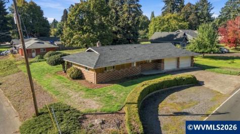 724 South Nebergall Lp NE Albany OR 97321