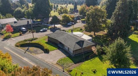724 South Nebergall Lp NE Albany OR 97321