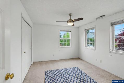 5276 Southbend Drive SE Salem OR 97306
