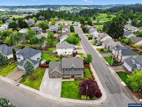 5276 Southbend Drive SE Salem OR 97306
