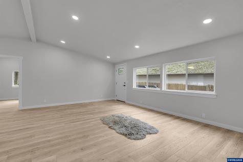 1598 40th Lane Sweet Home OR 97386-3141