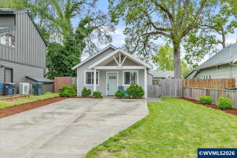 4758 Hayesville Drive NE Salem OR 97305