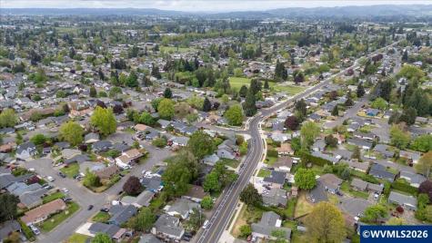 4758 Hayesville Drive NE Salem OR 97305