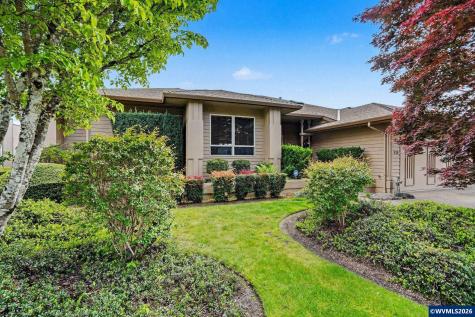 918 Hazeltine Avenue SE Salem OR 97306