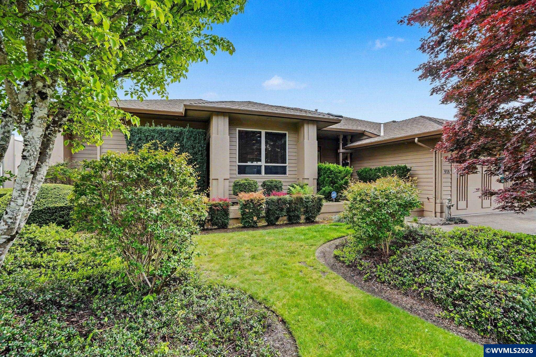 918 Hazeltine Avenue SE Salem OR 97306