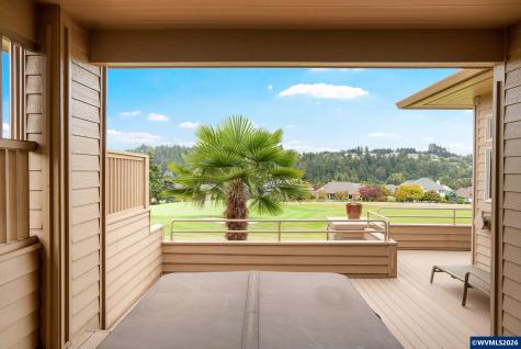 918 Hazeltine Avenue SE Salem OR 97306