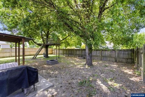 130 Geary Street NE Albany OR 97321