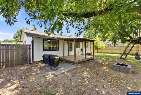 130 Geary Street NE Albany OR 97321