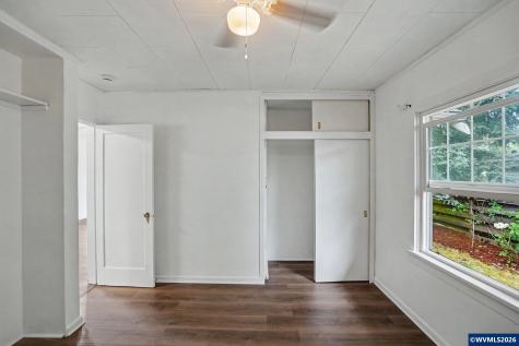 969 SE Miller Avenue Dallas OR 97338