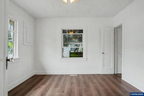 969 SE Miller Avenue Dallas OR 97338