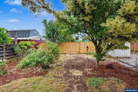 969 SE Miller Avenue Dallas OR 97338