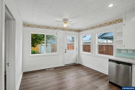 969 SE Miller Avenue Dallas OR 97338