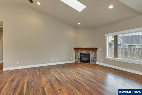 502 SW Augustus Drive Dallas OR 97338-0000