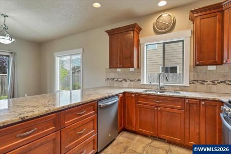 502 SW Augustus Drive Dallas OR 97338-0000
