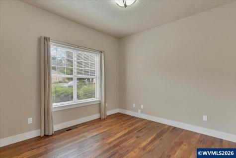 502 SW Augustus Drive Dallas OR 97338-0000