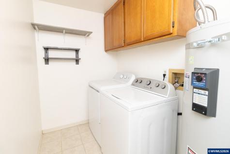 143 SW Wake Robin Avenue Corvallis OR 97333