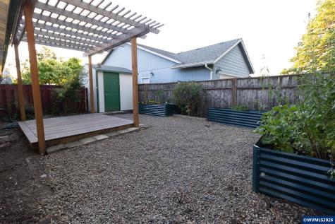 143 SW Wake Robin Avenue Corvallis OR 97333