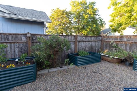 143 SW Wake Robin Avenue Corvallis OR 97333