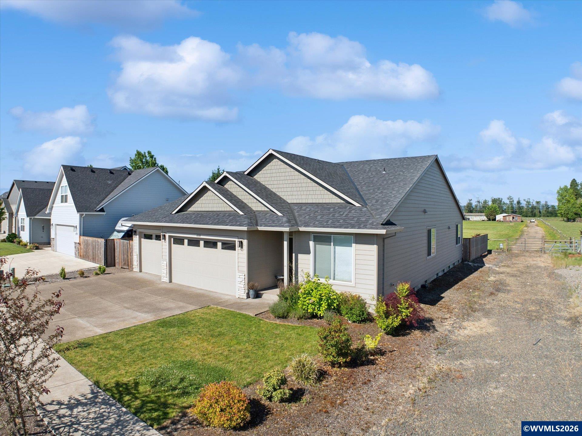 4722 Royal Drive NE Albany OR 97321