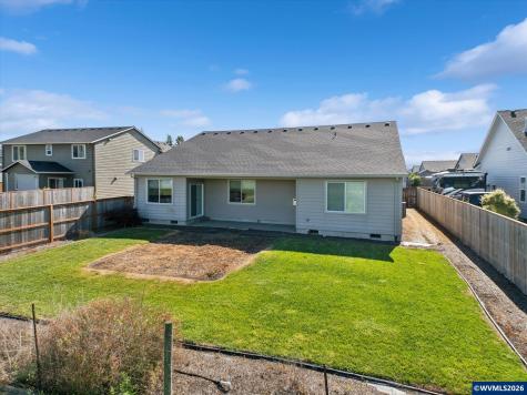 4722 Royal Dr NE Drive Albany OR 97321