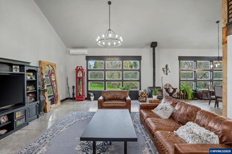 515 SW Levens Street Dallas OR 97338